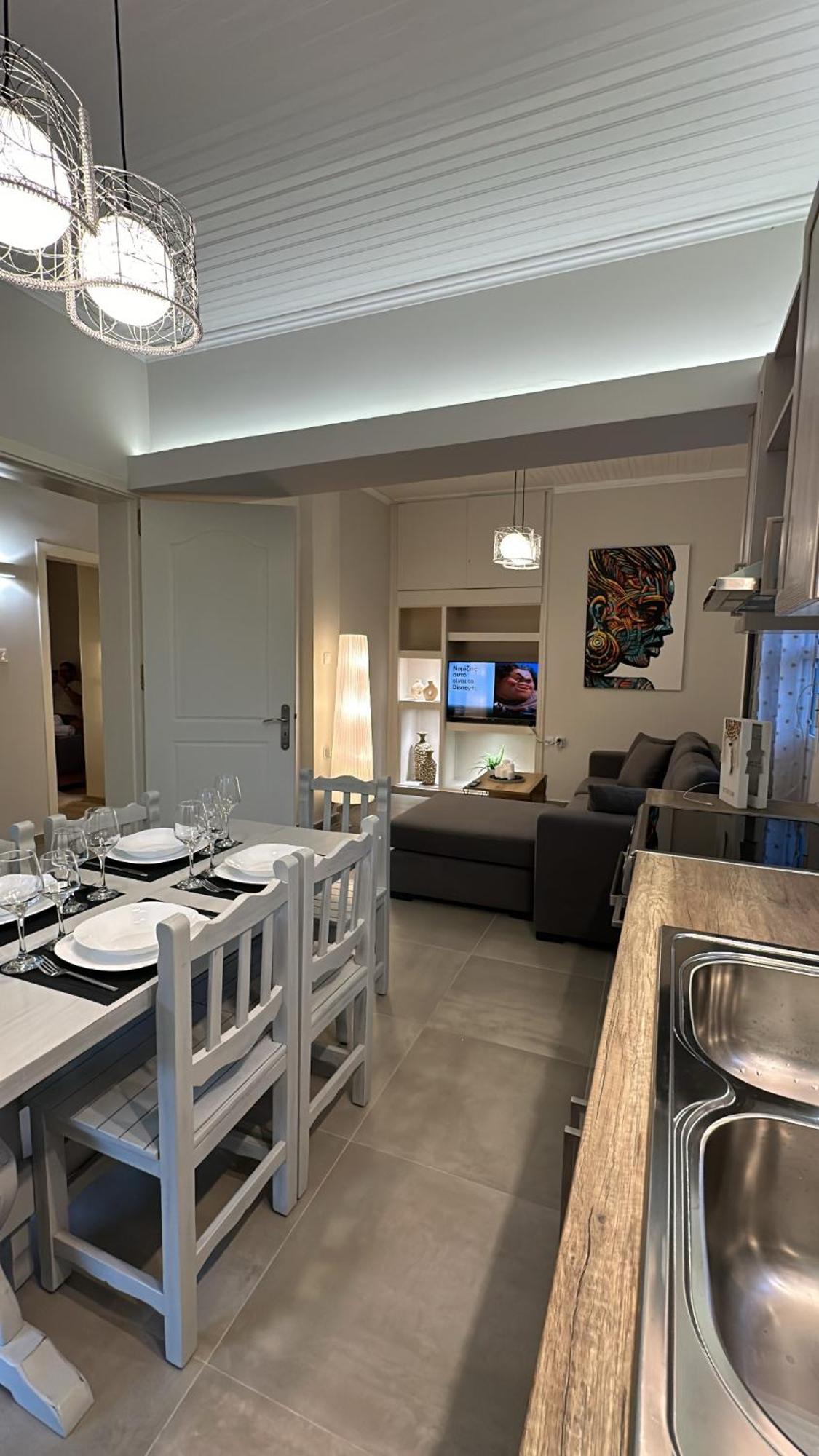 Diamond Apartment Diakopto